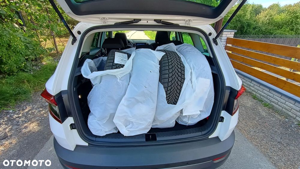 Skoda Karoq 1.5 TSI ACT 4x2 Ambition DSG - 25