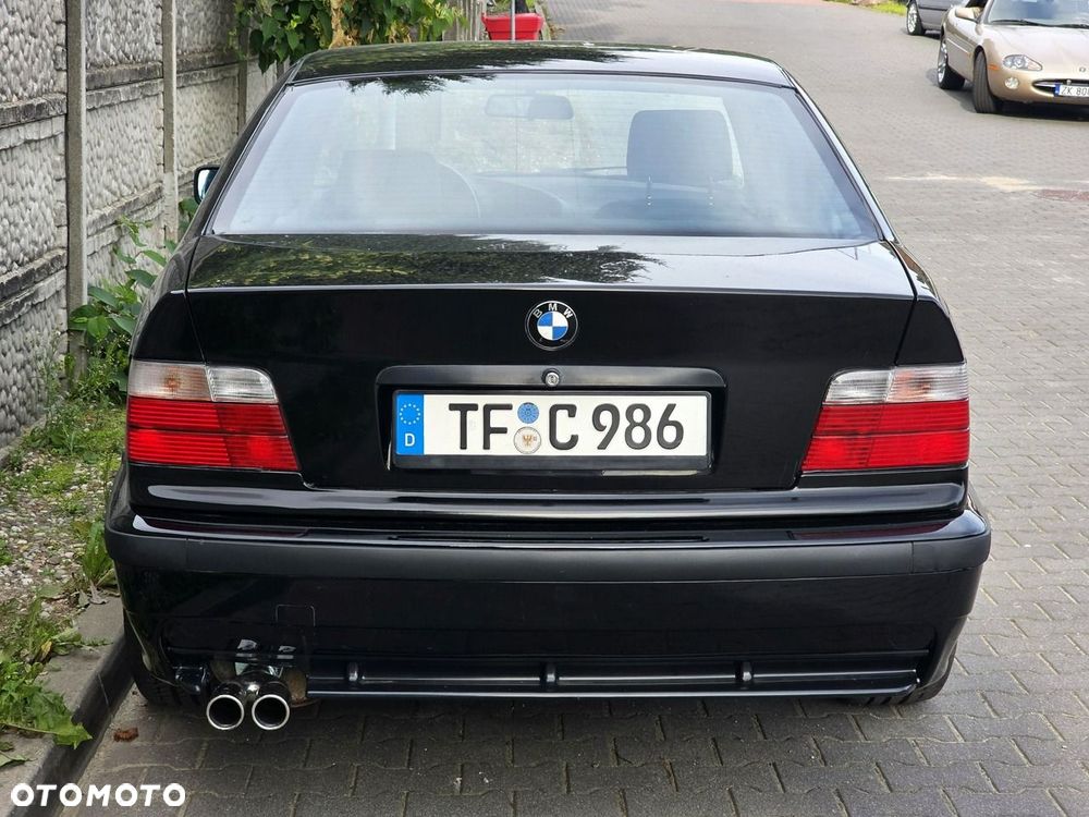 BMW Seria 3 316i - 7
