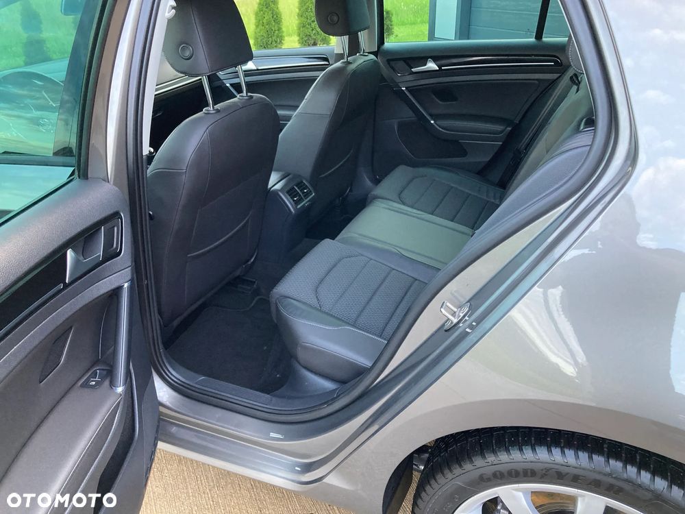 Volkswagen Golf 1.4 TSI BlueMotion Technology Cup - 10