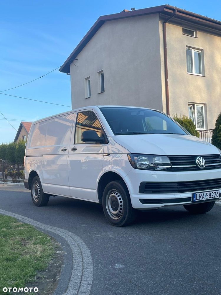 Volkswagen Transporter T6 - 2