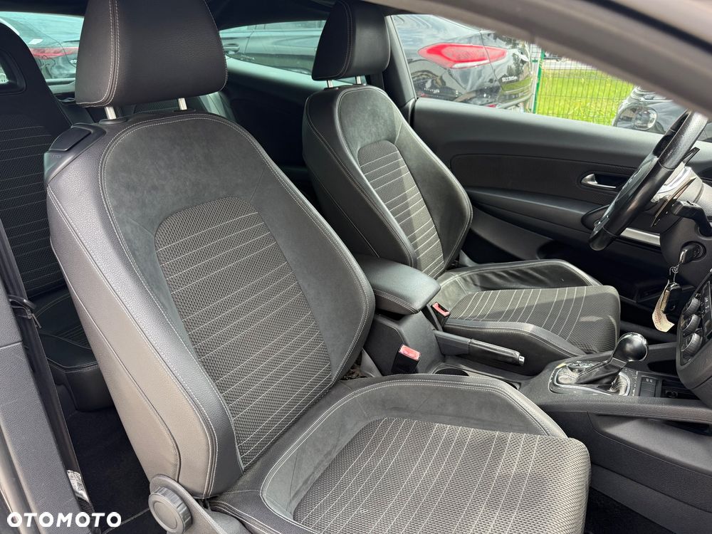 Volkswagen Scirocco - 11