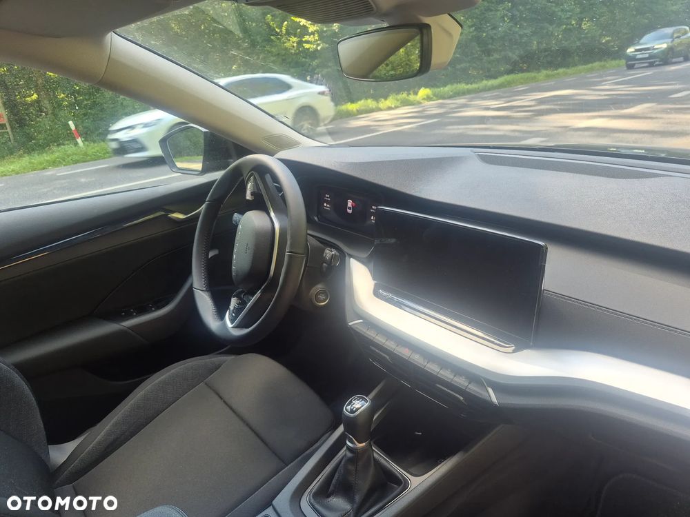 Skoda Octavia ver-1-5-tsi-drive-essence - 4