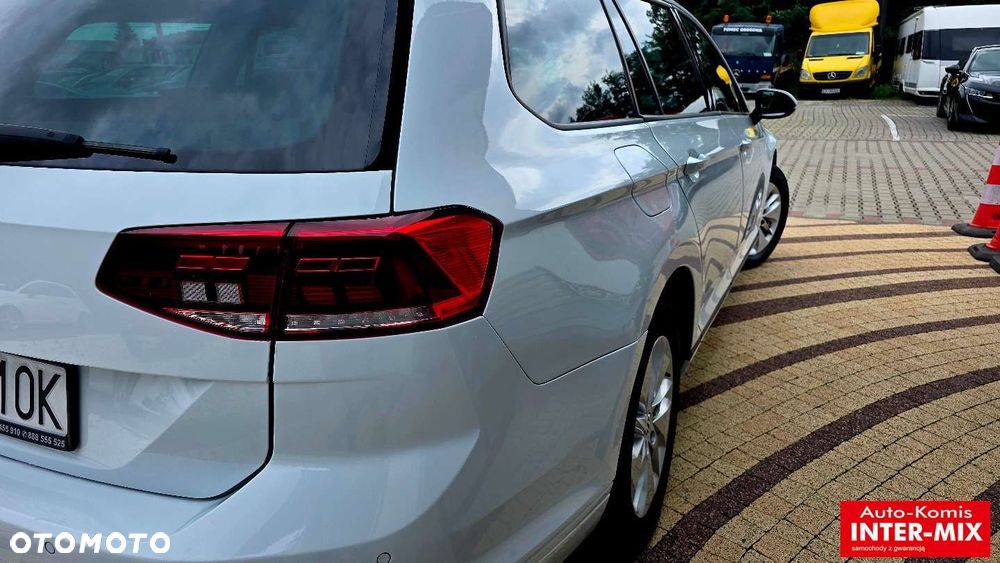 Volkswagen Passat - 19