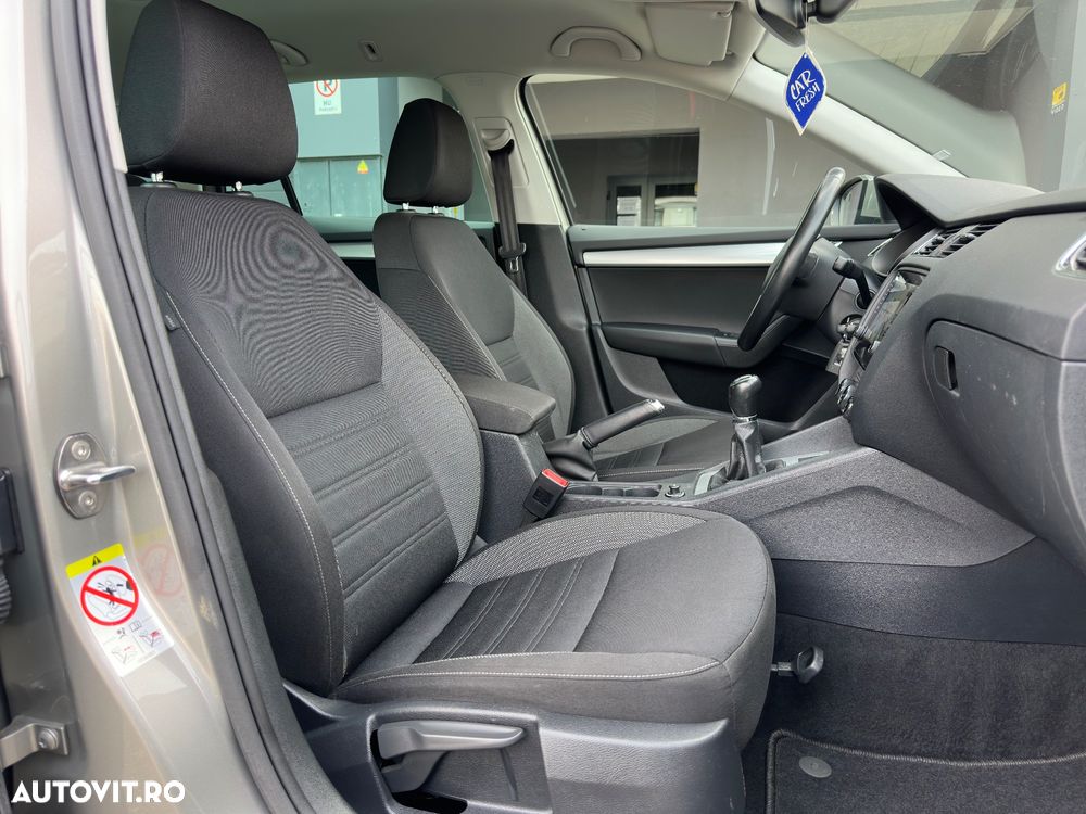 Skoda Octavia 1.6 TDI Style - 19