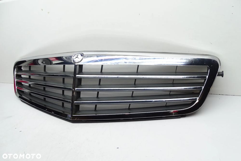 Mercedes C Klasa W204 Grill Atrapa chłodnicy - 4