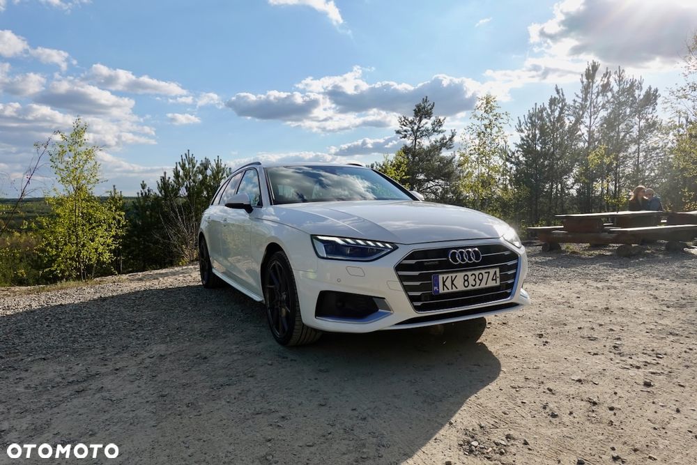 Audi A4 Avant 40 TDI quattro S tronic advanced - 9