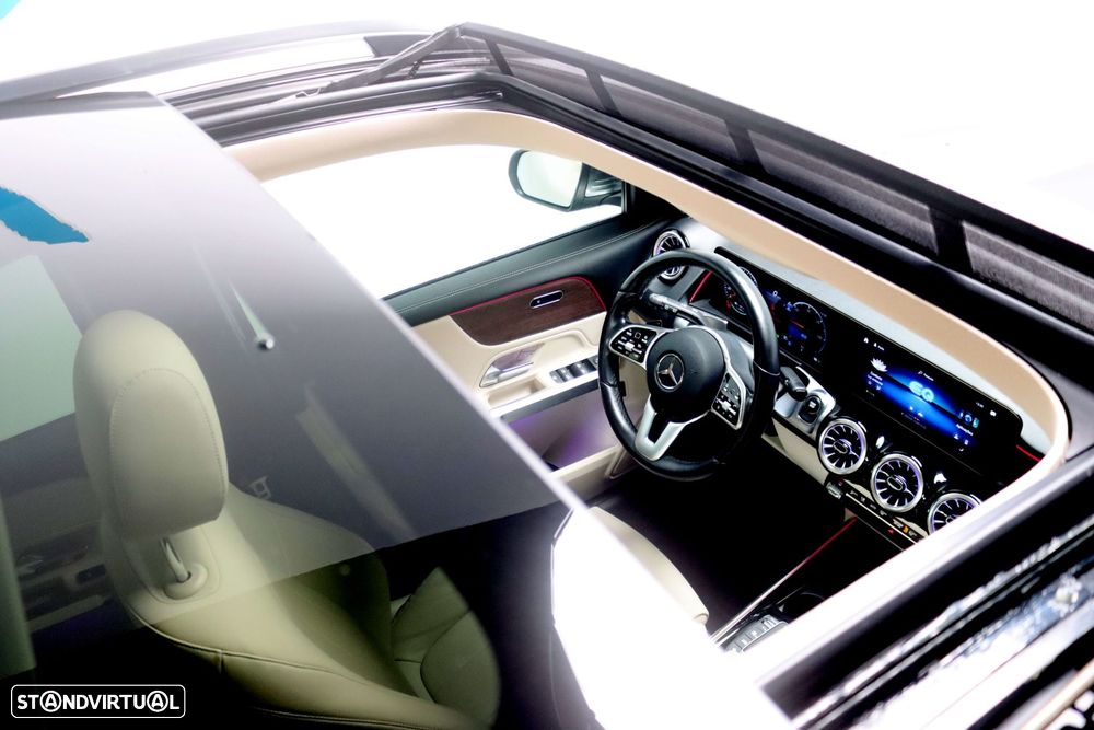 Mercedes-Benz EQB 300 4Matic - 23