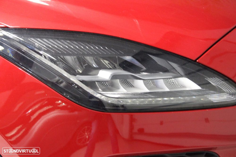 Jaguar E-Pace 2.0 i4D R-Dynamic S AWD Aut. - 9