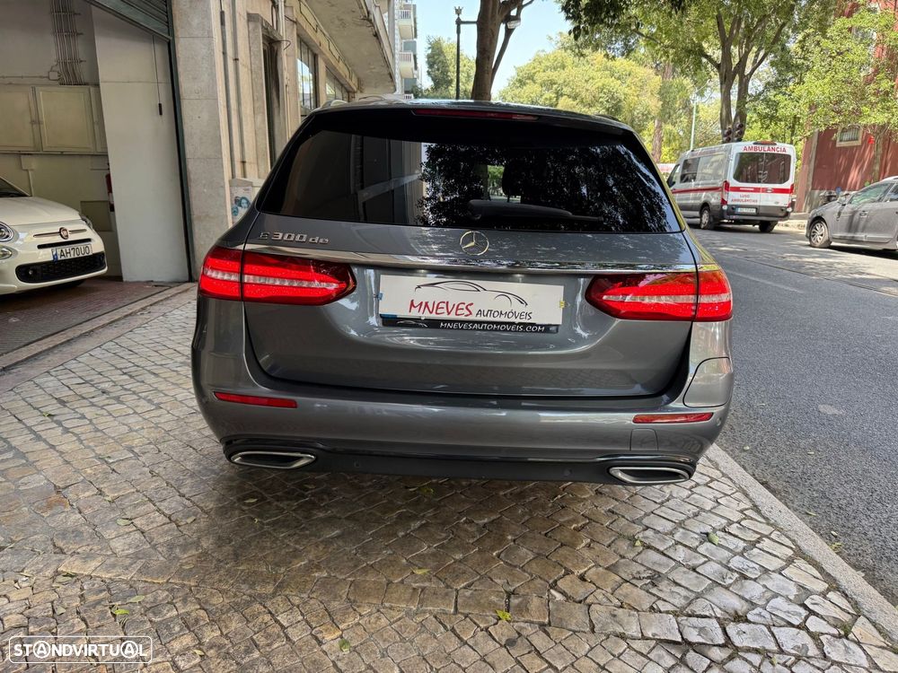 Mercedes-Benz E 300 de 9G-TRONIC Night Edition - 4