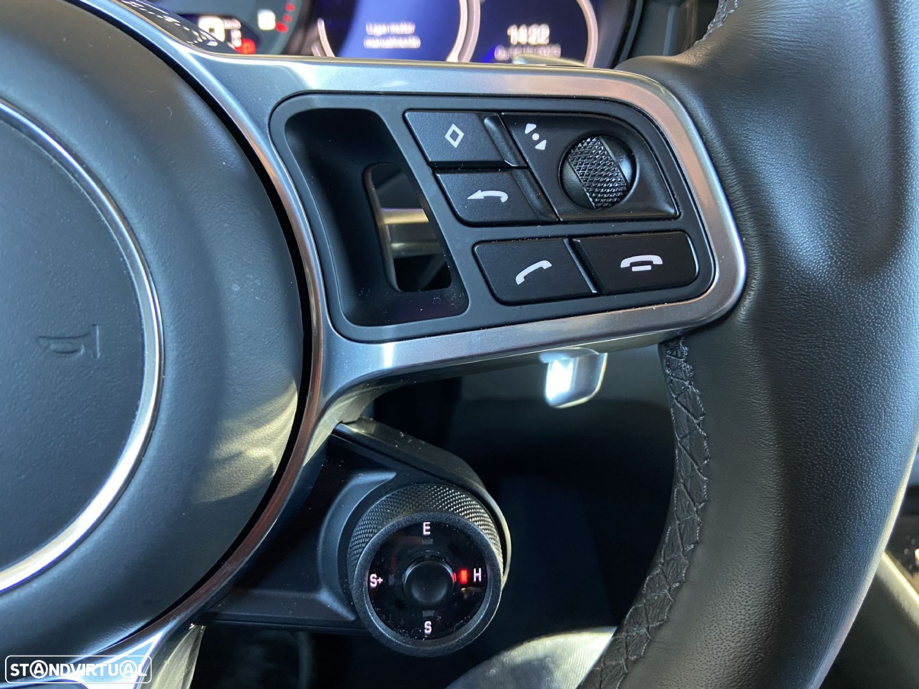 Porsche Cayenne Coupé E-Hybrid Platinum Edition - 20