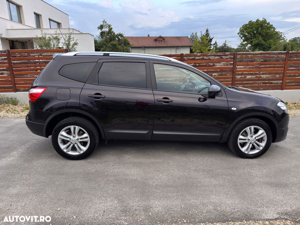 Nissan Qashqai+2 - 8