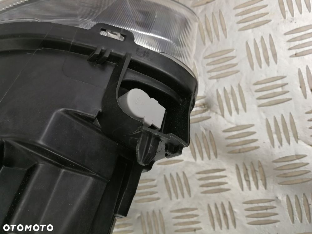 lampa reflektor lewy lewa przód przednia XENON VOLVO V60 I LIFT 2013-18 EU - 14