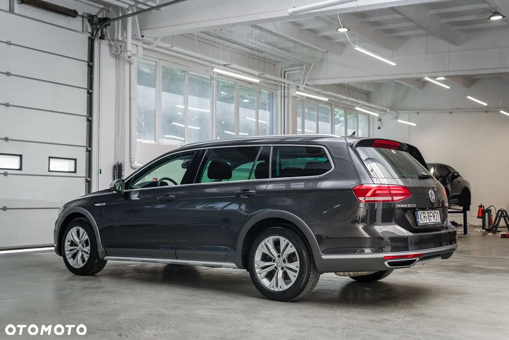 Volkswagen Passat Alltrack 2.0 TDI SCR 4Mot DSG - 7