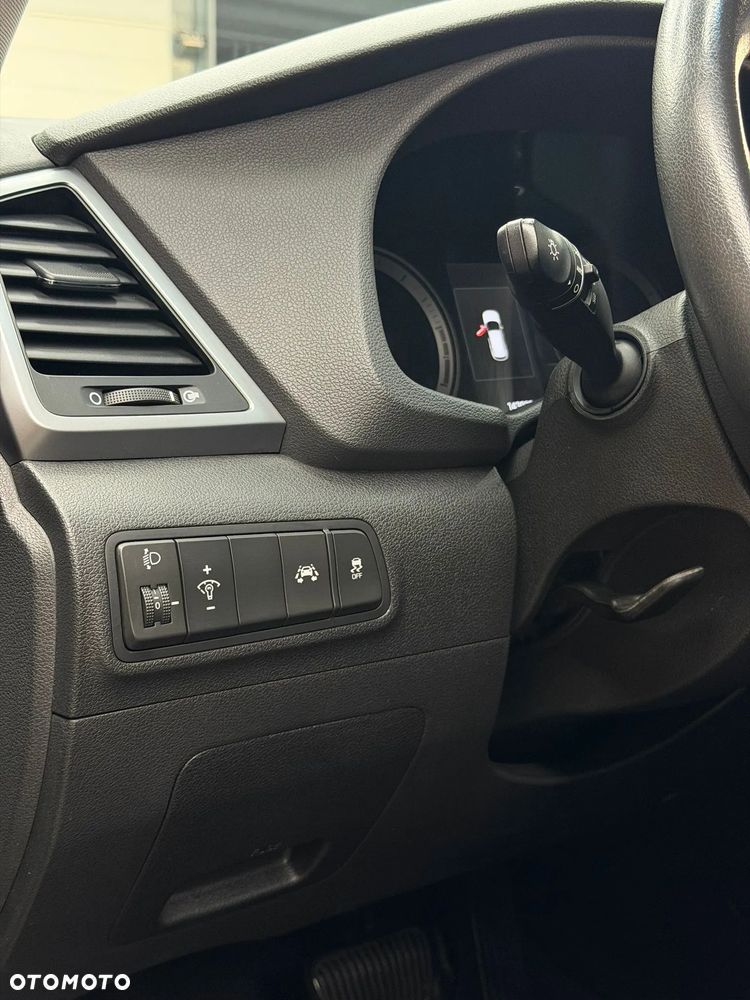 Hyundai Tucson 2.0 CRDi 4WD Automatik Style - 21