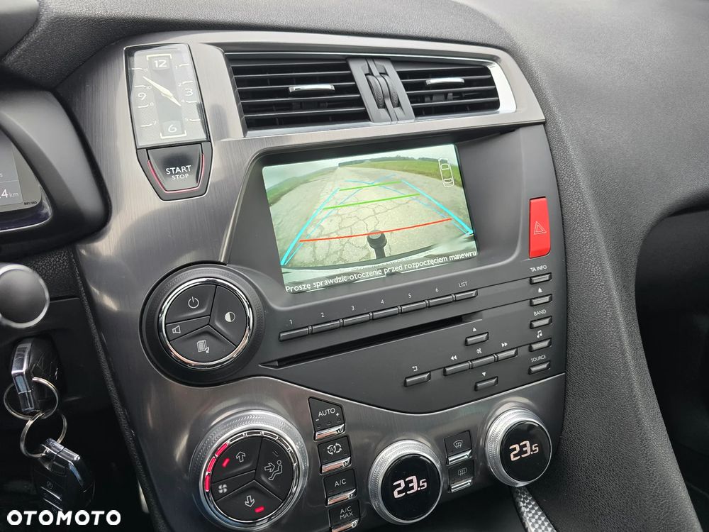 Citroën DS5 BlueHDi 180 SoChic - 11