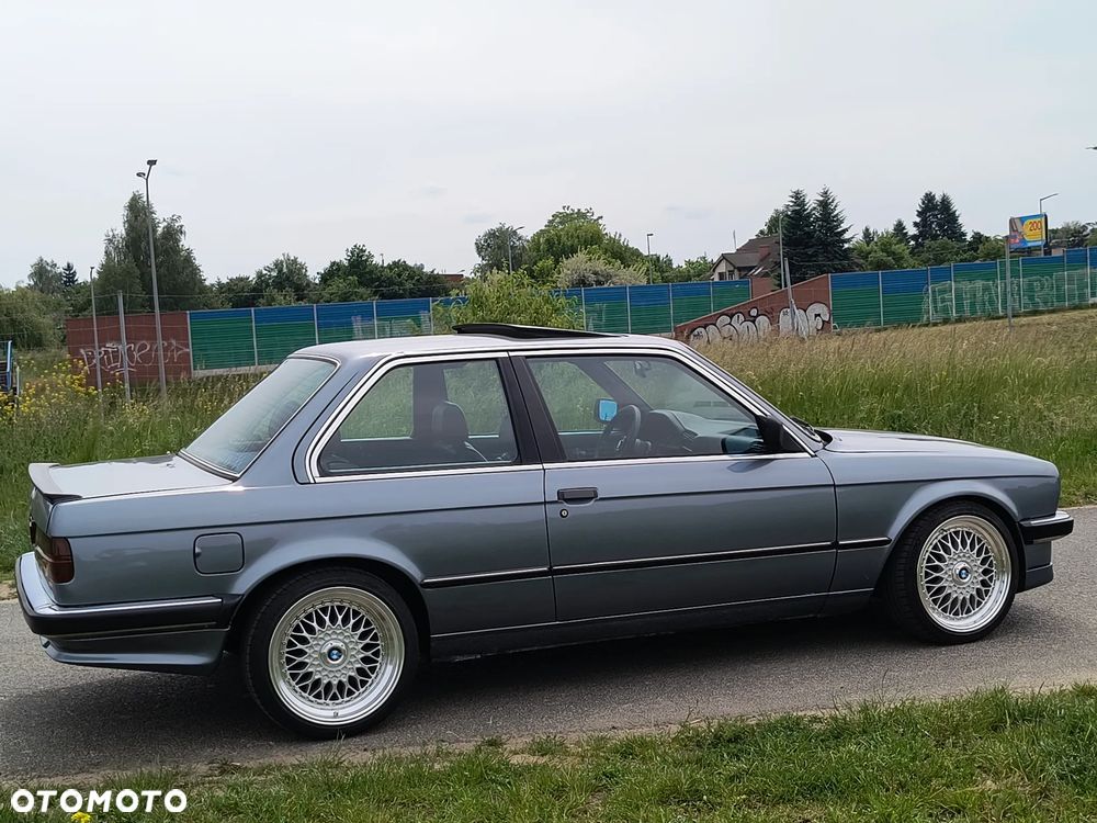 BMW Seria 3 - 11