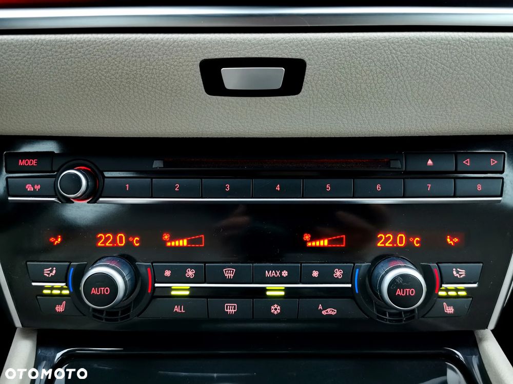 BMW 5GT 530d - 33