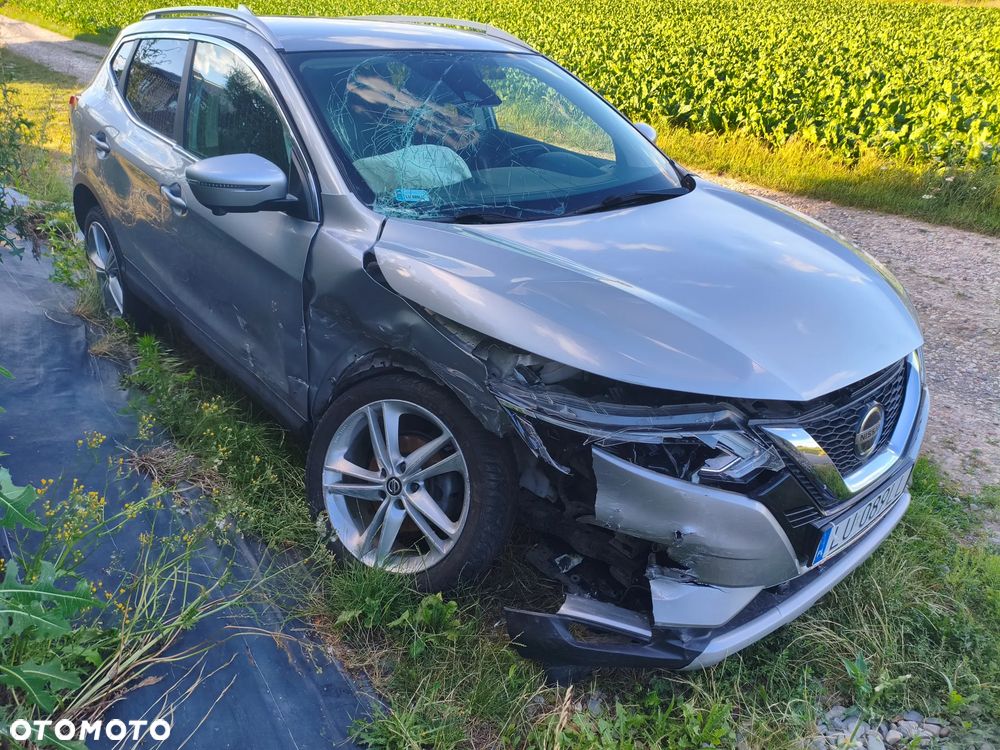 Nissan Qashqai 1.3 DIG-T N-Connecta EU6d - 1