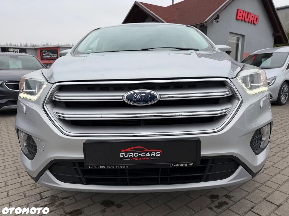 Ford Kuga 1.5 EcoBoost 2x4 Black & Silver - 5