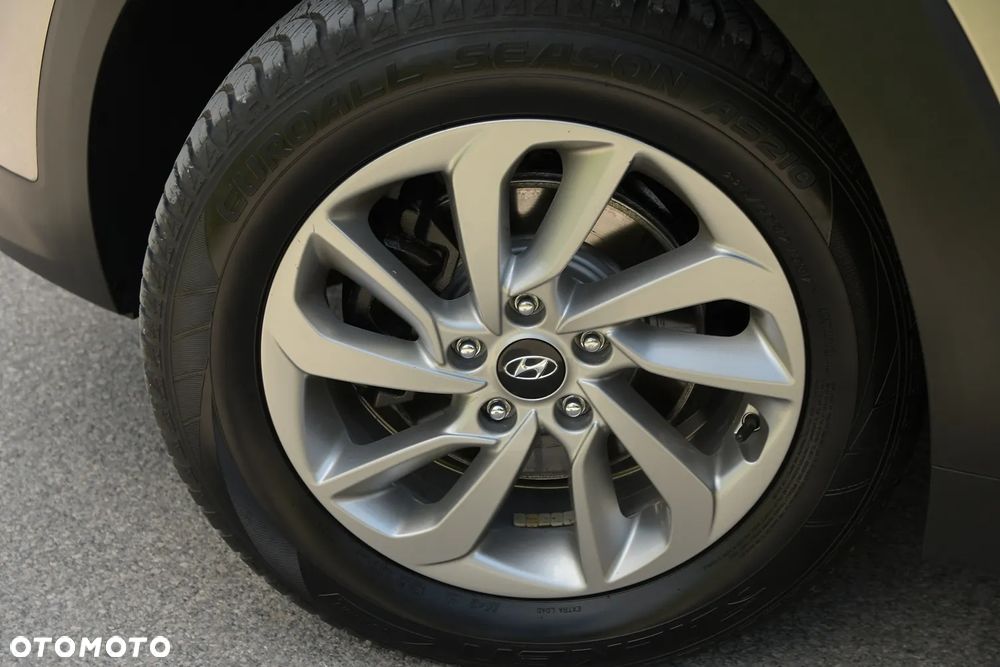 Hyundai Tucson blue 1.7 CRDi 2WD DCT Style - 17
