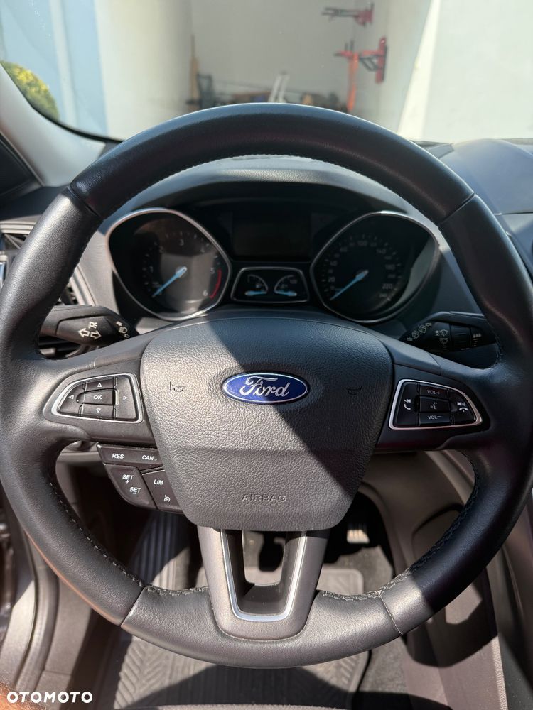 Ford Kuga 2.0 TDCi 2x4 Trend - 27