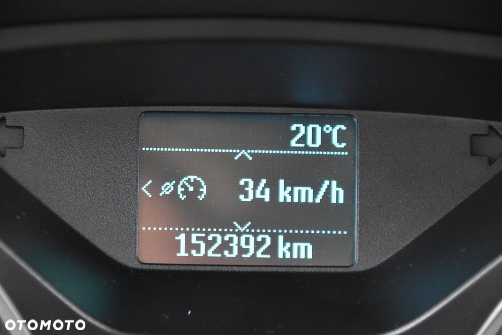 Ford Kuga - 31