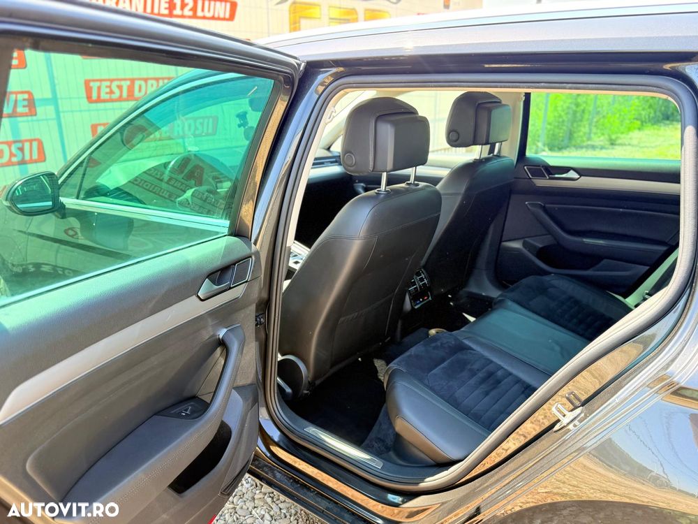 Volkswagen Passat 2.0 TDI DSG Highline - 12