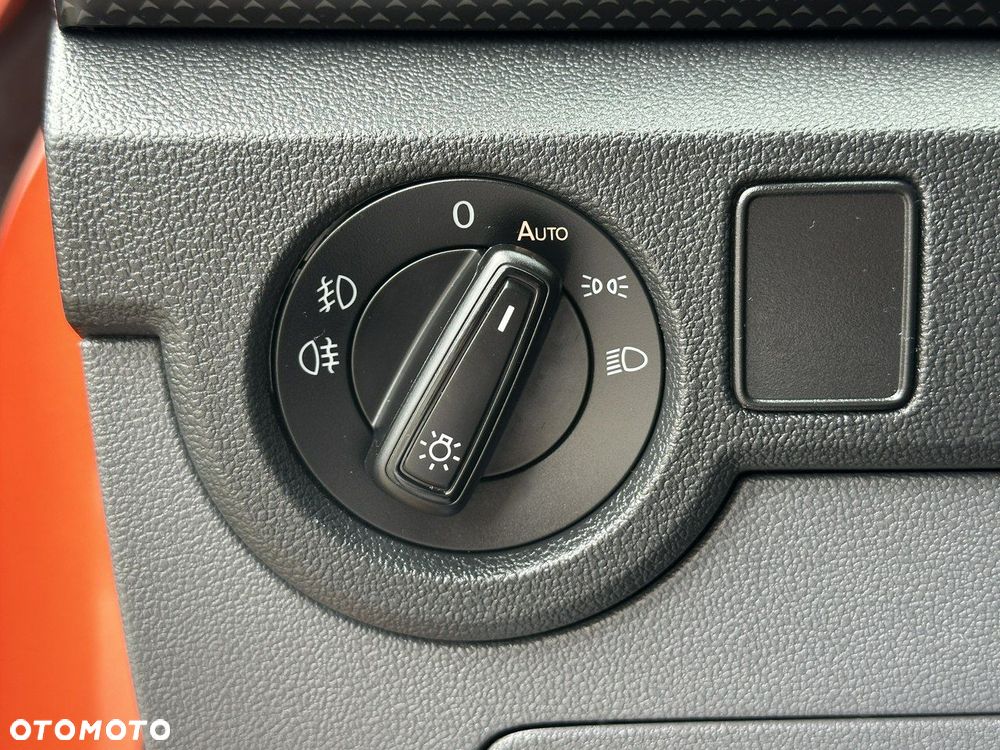 Volkswagen T-Cross 1.0 TSI Life DSG - 18