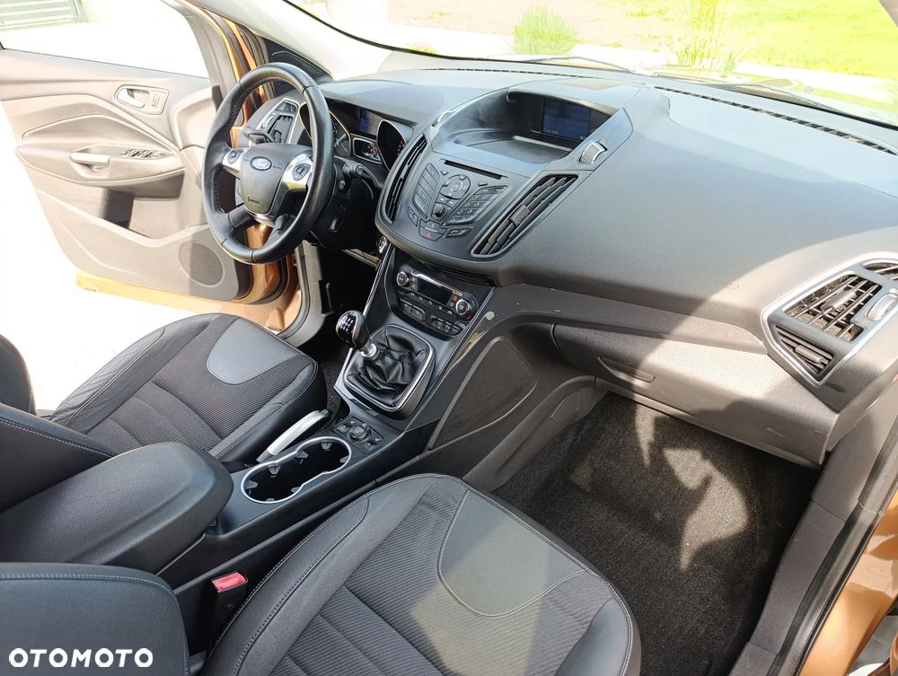 Ford Kuga 2.0 TDCi 4WD Titanium - 15