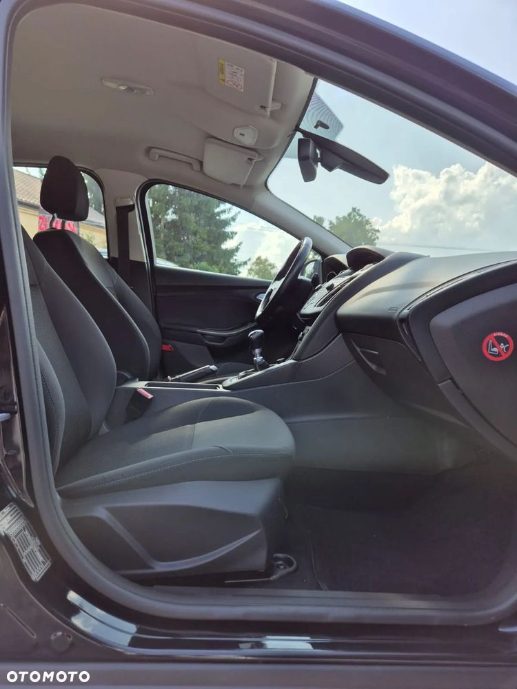 Ford Focus 1.6 TDCi DPF Titanium - 13