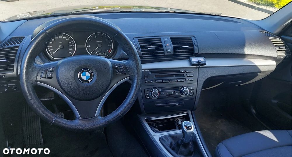 BMW Seria 1 116i - 20
