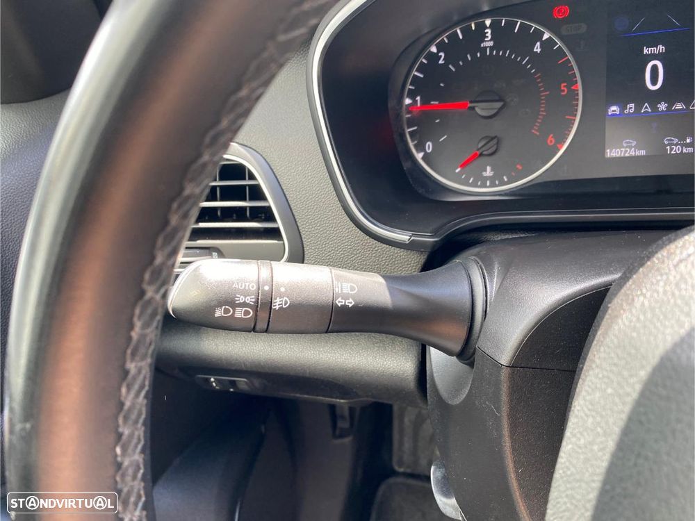 Renault Mégane 1.5 Blue dCi Intens - 49