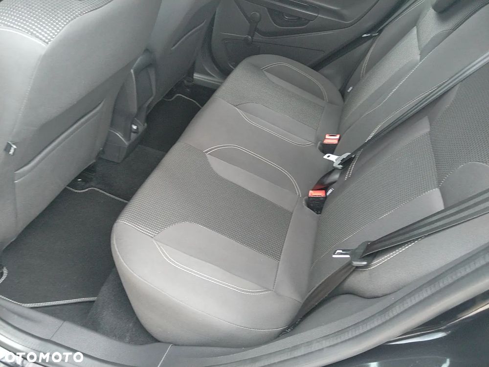 Ford Fiesta 1.0 EcoBoost Titanium - 14