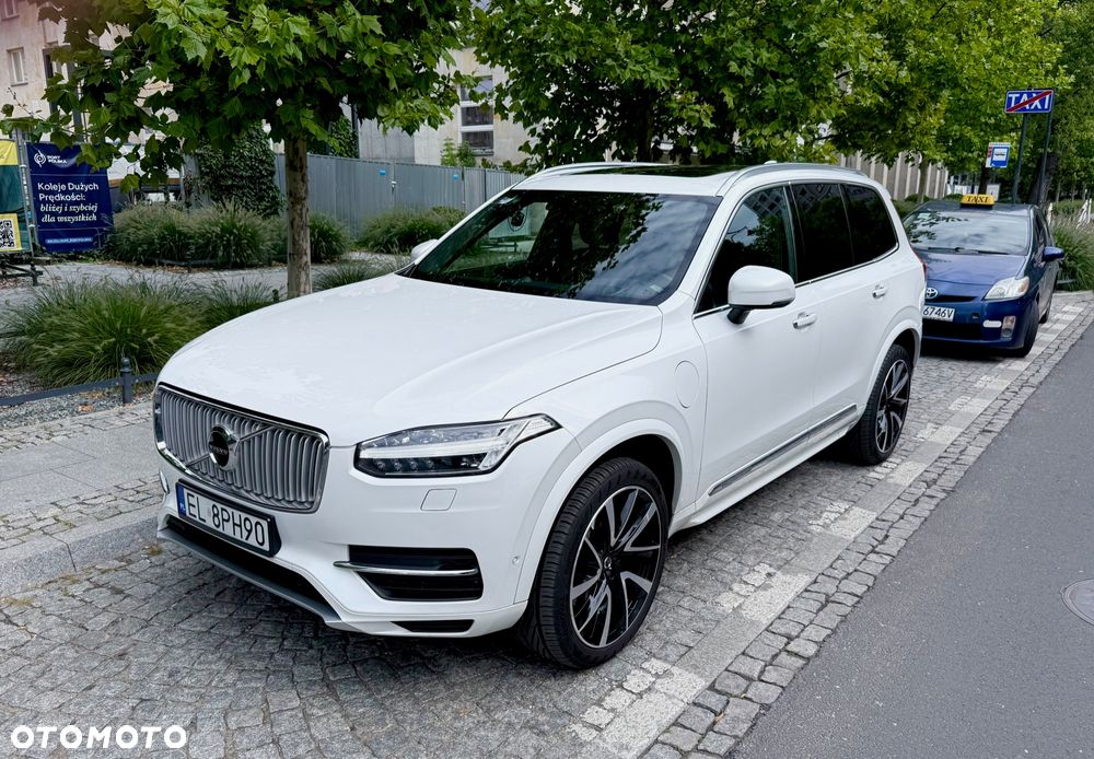 Volvo XC 90 - 1