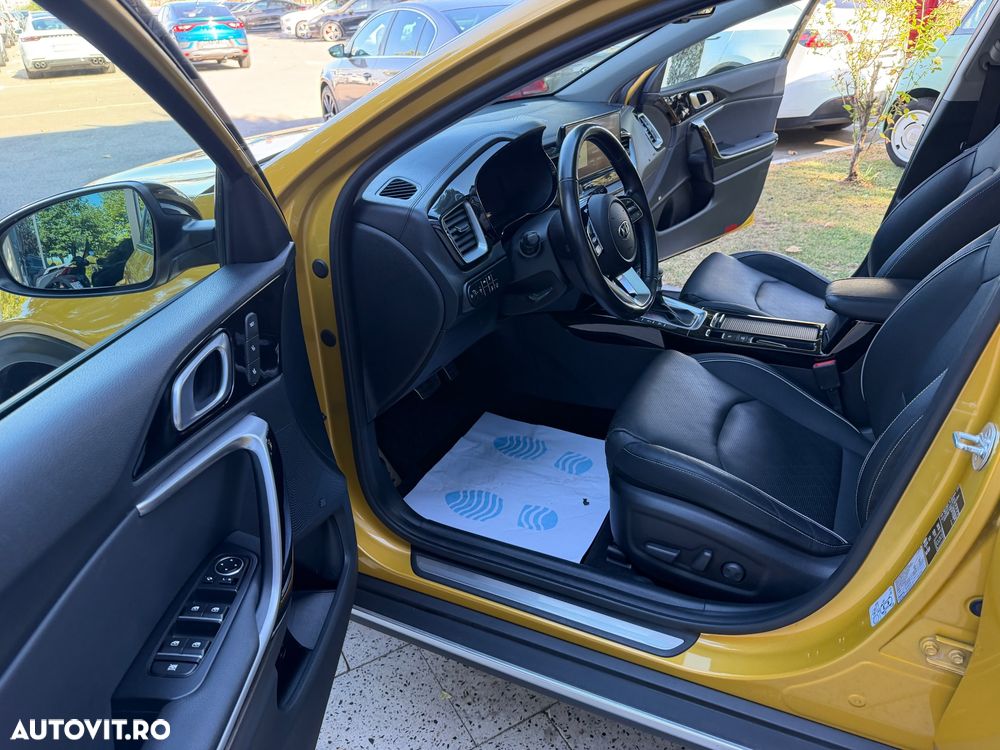Kia XCeed - 11