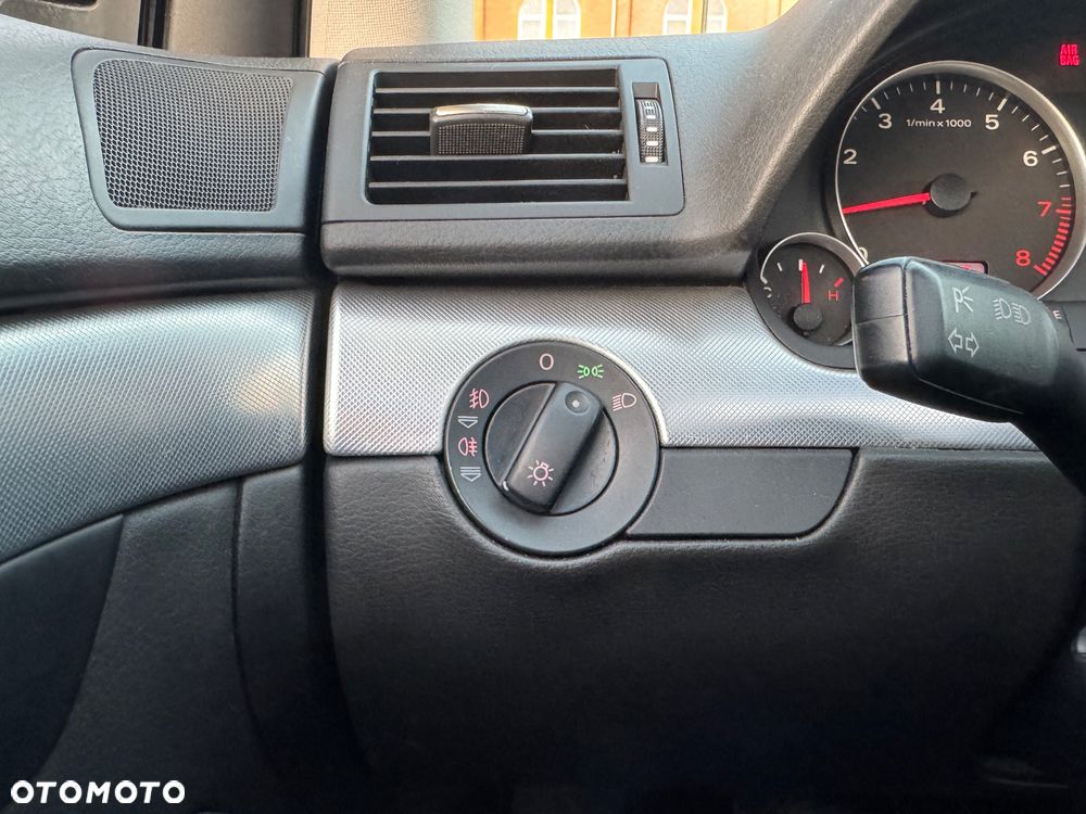 Audi A4 Limousine - 22