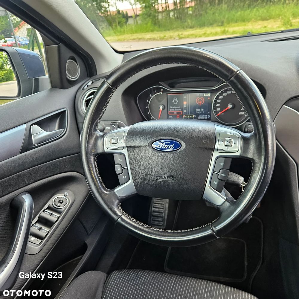 Ford Mondeo SW - 28
