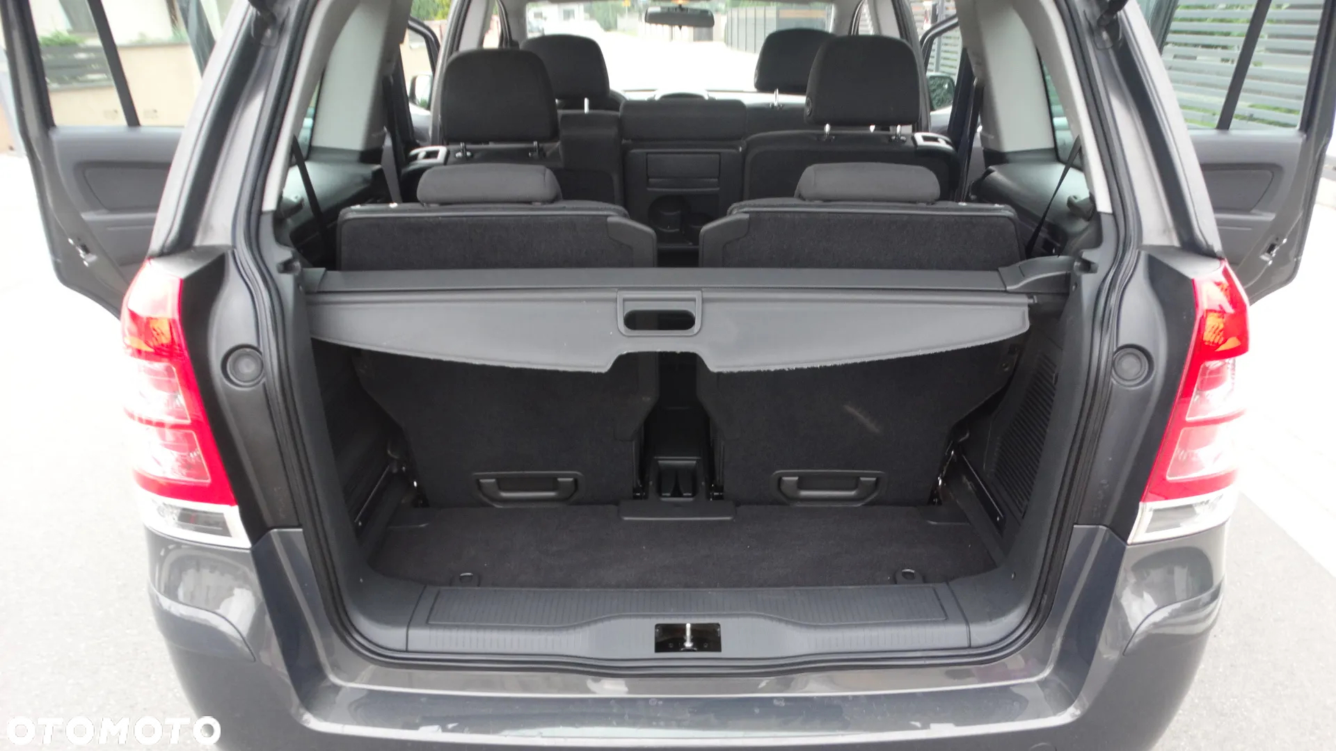 Opel Zafira 1.8 Edition Plus - 21
