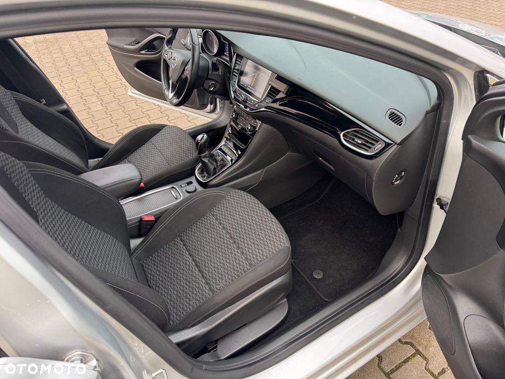 Opel Astra 1.4 Turbo Dynamic - 21