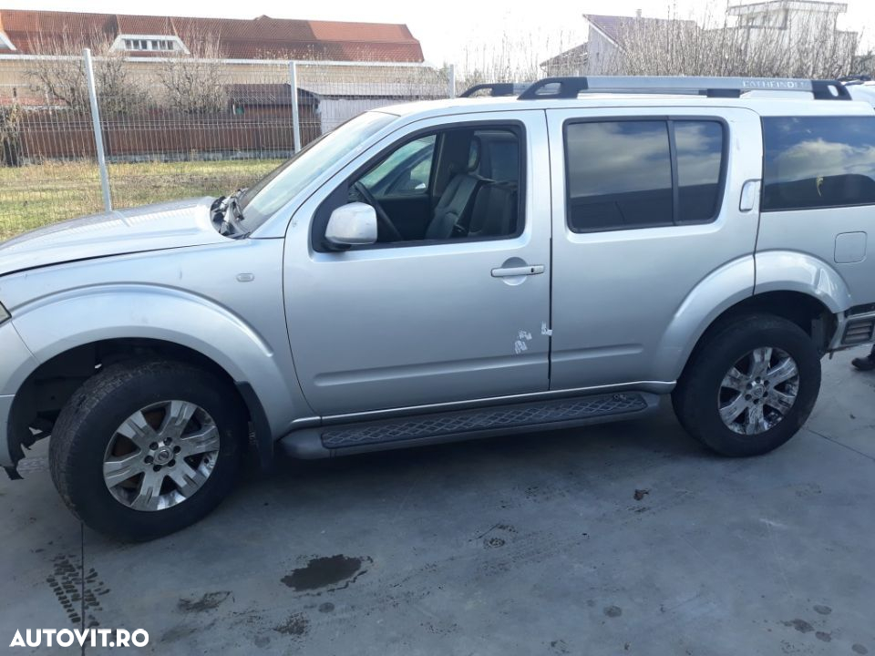 Dezmembrari Nissan Pathfinder 2005 2006 2007 2008 2009 2.5 DCI - 2