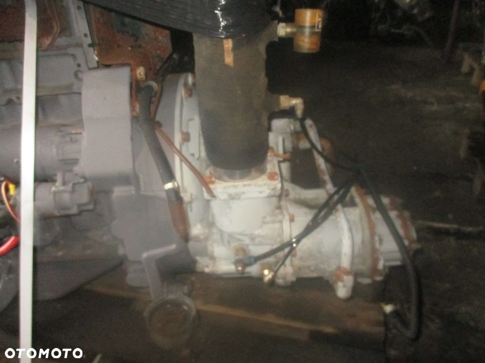 POMPA SRUBOWA DEUTZ 3-CYLINDROWY F3L1011F HG 4349