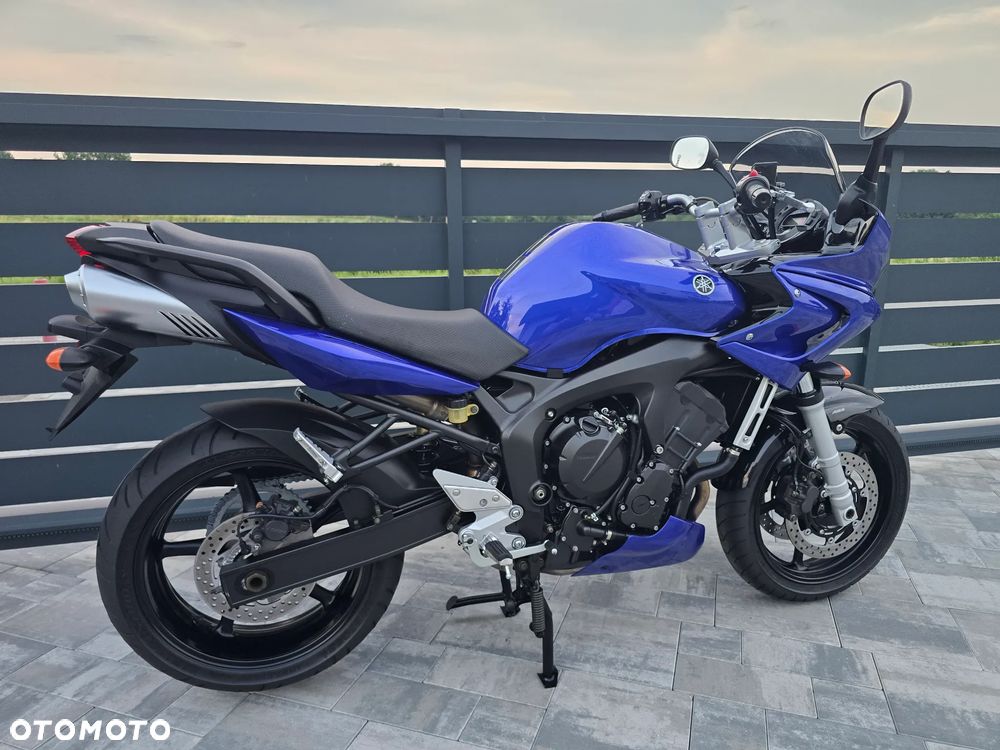 Yamaha FZ6 - 6