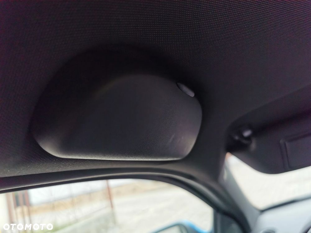 Opel Astra 1.6 Sport - 16