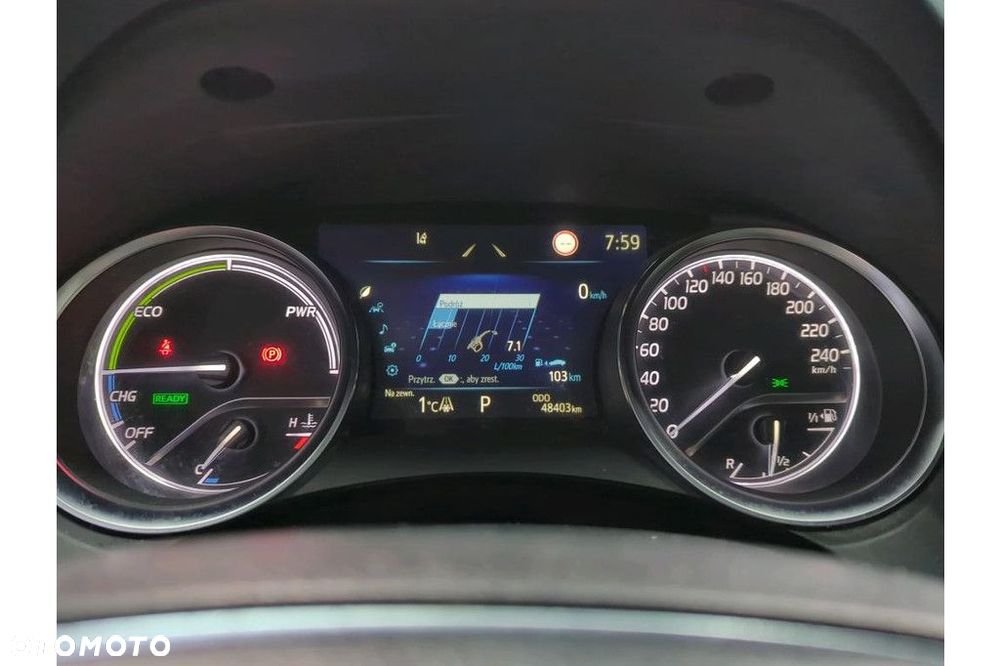 Toyota Camry 2.5 Hybrid Comfort CVT - 6