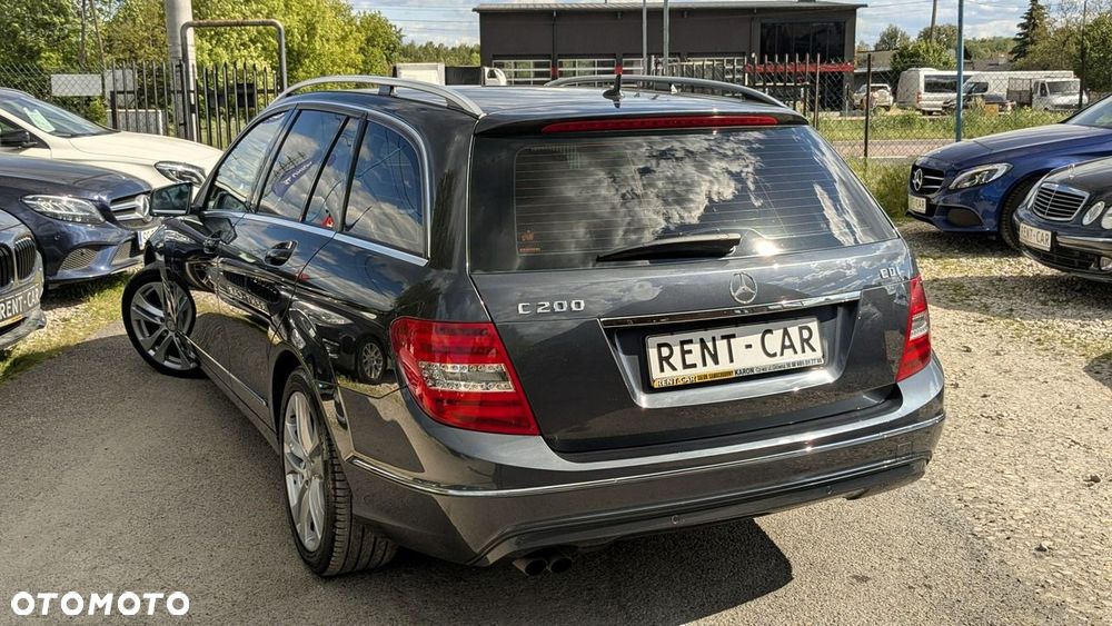 Mercedes-Benz Klasa C 200 CDI BlueEff Classic - 12