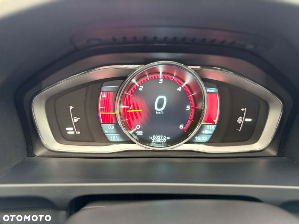 Volvo S60 D4 Momentum - 14