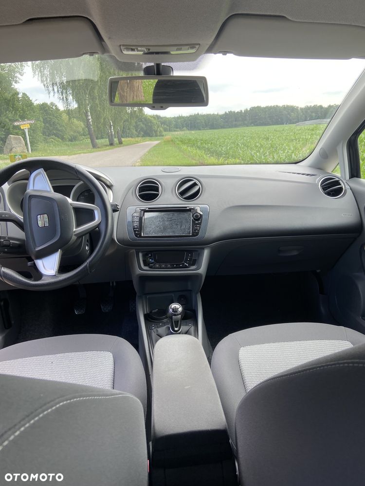 Seat Ibiza 1.6 16V Stylance - 11