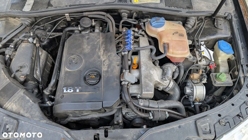 Volkswagen Passat 1.8T Comfortline - 19