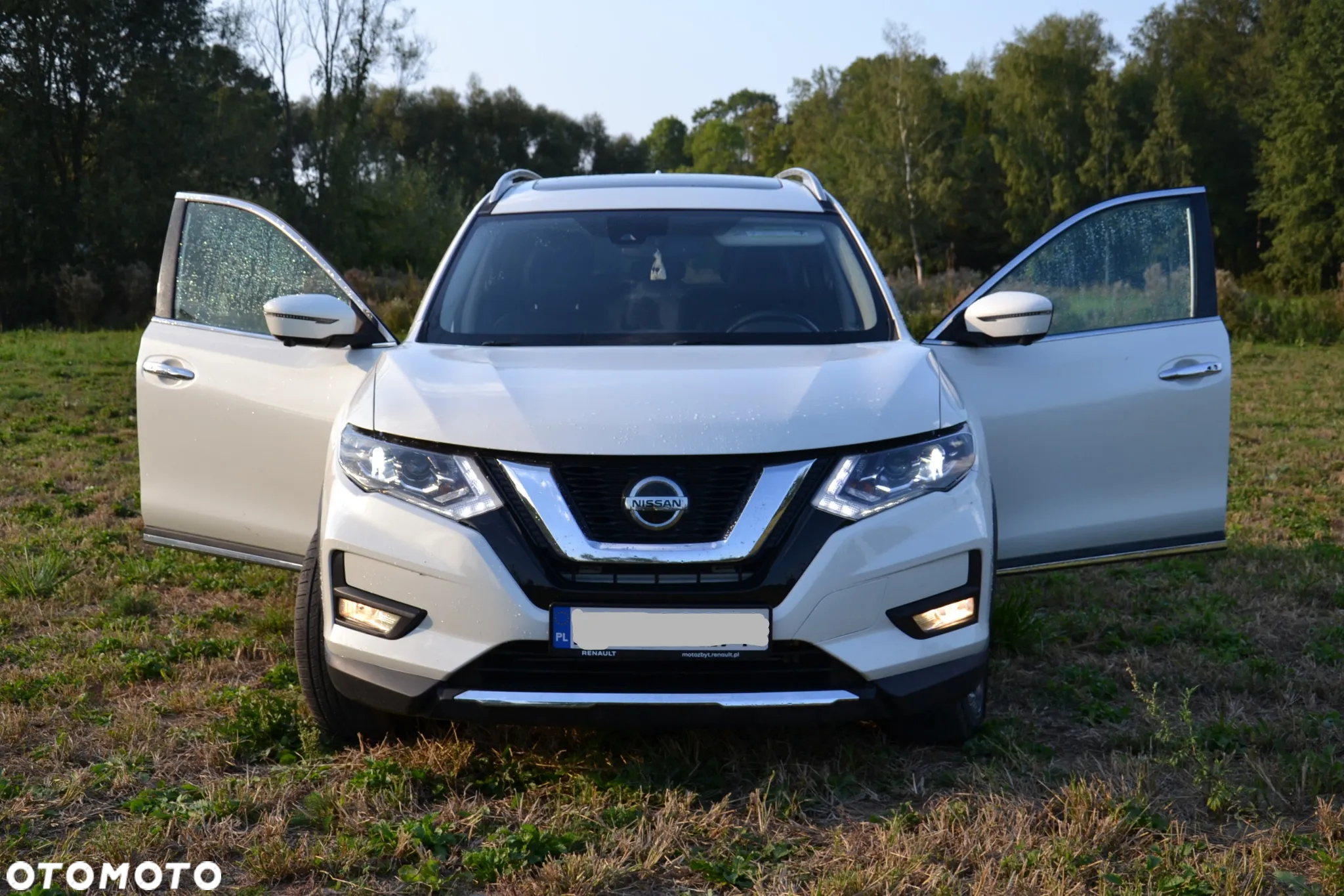 Nissan Rogue - 15