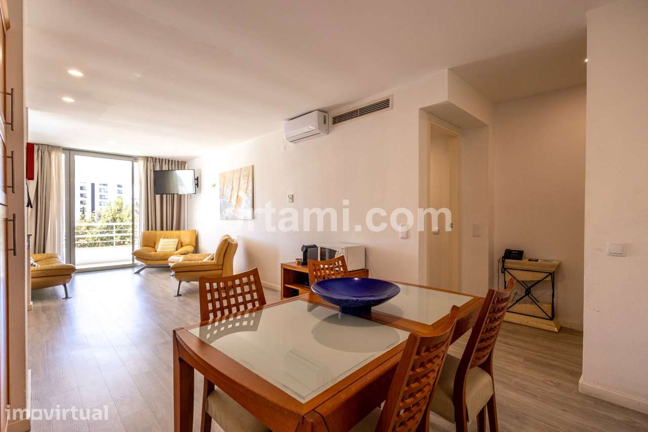 Apartamento T2 Venda em Quarteira,Loulé - Grande imagem: 4/17